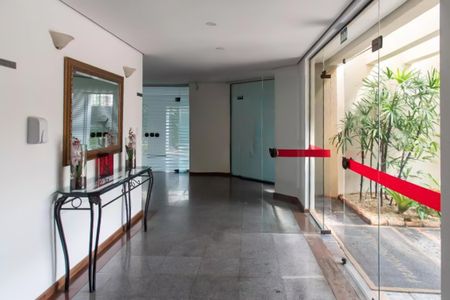 Apartamento à venda com 112m², 2 quartos e 2 vagasÁrea comum - Hall Social