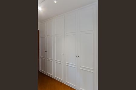 Apartamento à venda com 112m², 2 quartos e 2 vagasSuíte