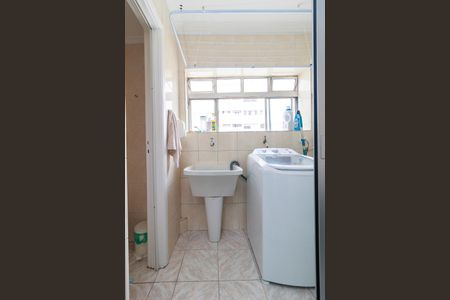 Apartamento à venda com 70m², 2 quartos e 1 vagaÁrea de Serviço