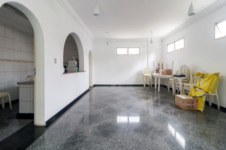 Apartamento à venda com 70m², 2 quartos e 1 vagaÁrea comum