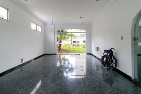 Apartamento à venda com 70m², 2 quartos e 1 vagaÁrea comum