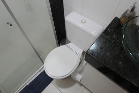 Apartamento à venda com 54m², 2 quartos e 1 vagaBanheiro Social