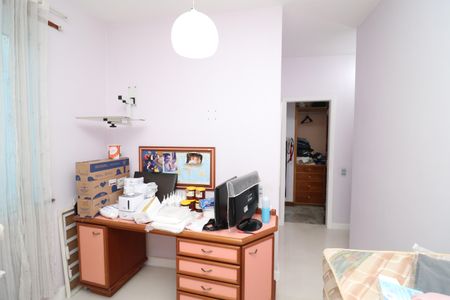 Casa à venda com 450m², 5 quartos e 4 vagasSuite 1