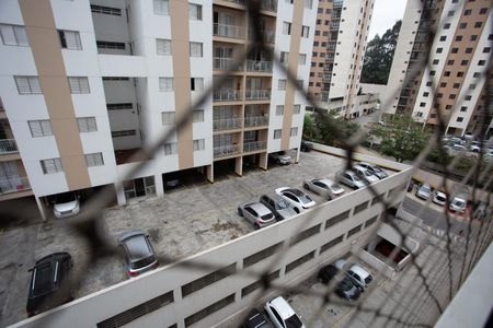 Apartamento à venda com 52m², 2 quartos e 1 vaga Apartamento à venda com 52m², 2 quartos e 1 vagaQuarto 2 vista