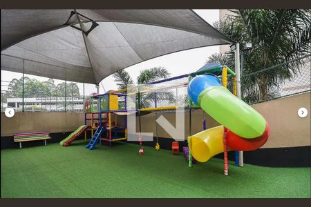 Apartamento à venda com 52m², 2 quartos e 1 vaga Apartamento à venda com 52m², 2 quartos e 1 vagaÁrea comum - Playground