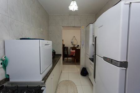Apartamento à venda com 52m², 2 quartos e 1 vaga Apartamento à venda com 52m², 2 quartos e 1 vagaCozinha