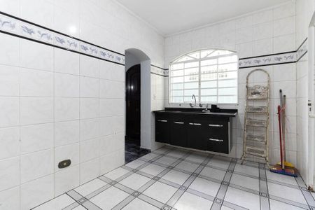 Cozinha de casa para alugar com 1 quarto, 232m² em Vila Moraes, São Paulo