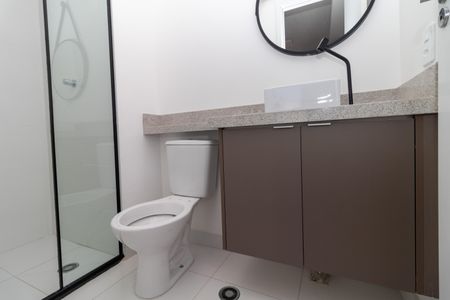 Apartamento para alugar com 28m², 1 quarto e sem vagaBanheiro da Suíte