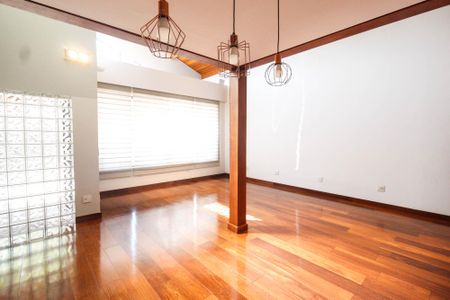 Sala de casa à venda com 3 quartos, 284m² em Jardim Franca, São Paulo
