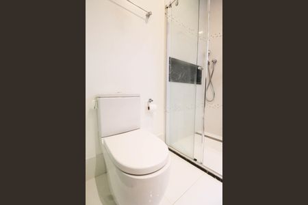 Casa à venda com 284m², 3 quartos e 4 vagas Casa à venda com 284m², 3 quartos e 4 vagasBanheiro 3