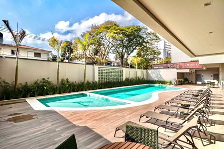 Apartamento à venda com 93m², 3 quartos e 2 vagas Apartamento à venda com 93m², 3 quartos e 2 vagasÁrea comum - Piscina