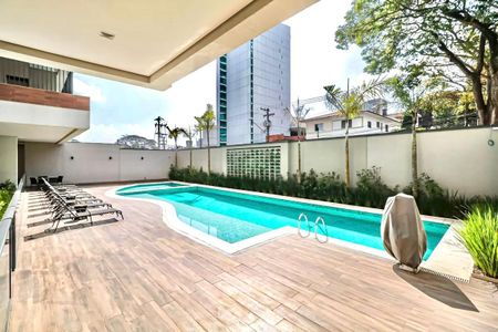 Apartamento à venda com 93m², 3 quartos e 2 vagas Apartamento à venda com 93m², 3 quartos e 2 vagasÁrea comum - Piscina