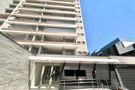 Apartamento à venda com 93m², 3 quartos e 2 vagas Apartamento à venda com 93m², 3 quartos e 2 vagasFachada