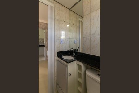 Apartamento para alugar com 40m², 2 quartos e sem vagaBanheiro