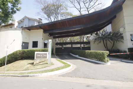 Casa de condomínio à venda com 510m², 4 quartos e 4 vagasFachada