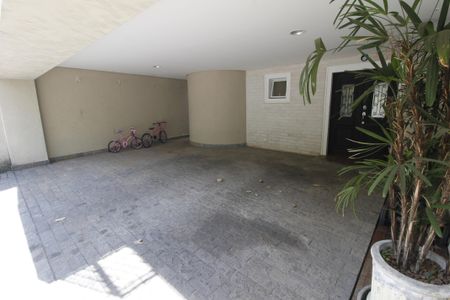 Casa de condomínio à venda com 510m², 4 quartos e 4 vagasGaragem
