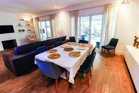 Casa de condomínio à venda com 510m², 4 quartos e 4 vagasSala - Jantar