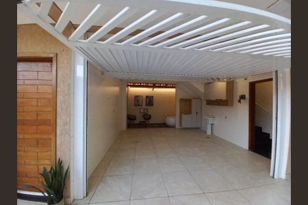 Casa para alugar com 103m², 2 quartos e 1 vaga Casa para alugar com 103m², 2 quartos e 1 vagaGaragem