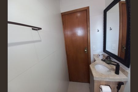 Casa para alugar com 103m², 2 quartos e 1 vaga Casa para alugar com 103m², 2 quartos e 1 vagaBanheiro da Suíte 1