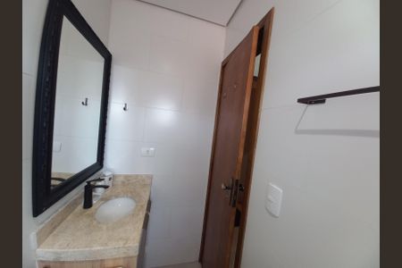 Casa para alugar com 103m², 2 quartos e 1 vaga Casa para alugar com 103m², 2 quartos e 1 vagaBanheiro da Suíte 2