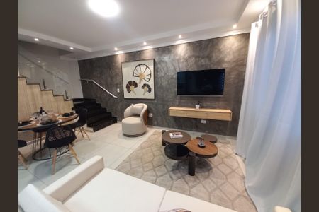 Sala de casa para alugar com 2 quartos, 103m² em Vila Sao Jorge, São Vicente