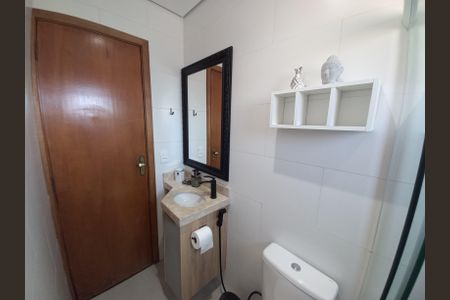 Casa para alugar com 103m², 2 quartos e 1 vaga Casa para alugar com 103m², 2 quartos e 1 vagaBanheiro da Suíte 1