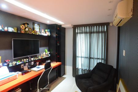 Apartamento à venda com 366m², 5 quartos e 4 vagasQuarto 1