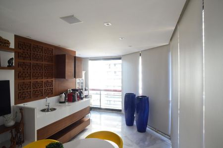 Apartamento à venda com 366m², 5 quartos e 4 vagasSala de TV