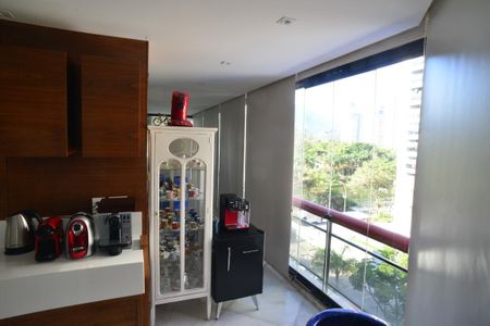 Apartamento à venda com 366m², 5 quartos e 4 vagasSala de TV