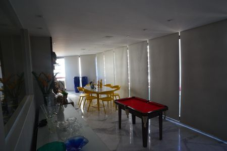 Sala de apartamento à venda com 5 quartos, 366m² em Barra da Tijuca, Rio de Janeiro