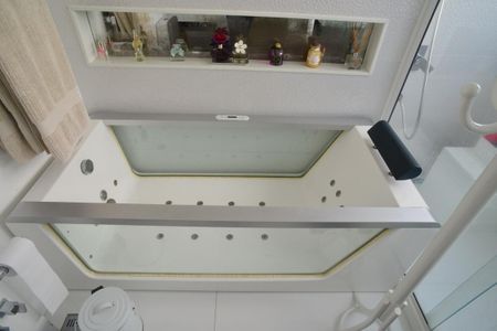 Apartamento à venda com 366m², 5 quartos e 4 vagasBanheiro da Suíte 3