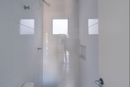 Apartamento à venda com 92m², 2 quartos e 1 vagaBanheiro do Quarto 2