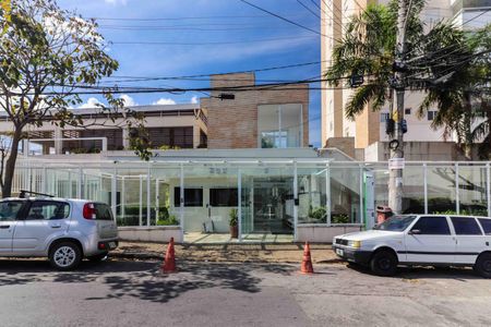 Apartamento à venda com 84m², 2 quartos e 2 vagasFachada