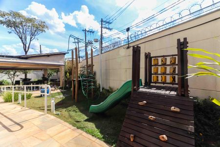 Apartamento à venda com 84m², 2 quartos e 2 vagasÁrea comum - Playground