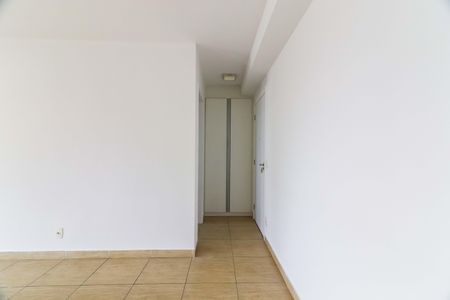 Apartamento à venda com 84m², 2 quartos e 2 vagasSala