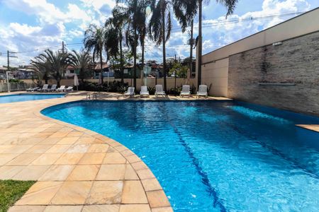 Apartamento à venda com 84m², 2 quartos e 2 vagasÁrea comum - Piscina