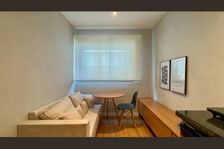 Apartamento à venda com 24m², 1 quarto e sem vagaSala