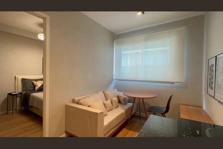 Sala de apartamento à venda com 1 quarto, 24m² em Pinheiros, São Paulo