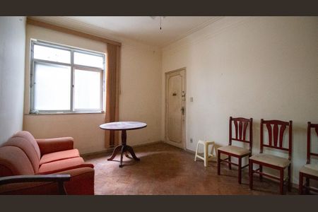 Apartamento à venda com 60m², 1 quarto e sem vaga Apartamento à venda com 60m², 1 quarto e sem vagaSala