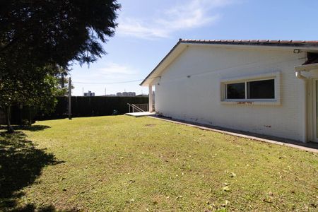 Casa à venda com 163m², 2 quartos e 1 vagaQuintal