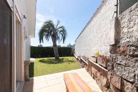 Casa à venda com 163m², 2 quartos e 1 vagaQuintal