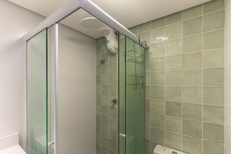 Banheiro de apartamento para alugar com 1 quarto, 29m² em Vila Buarque, São Paulo