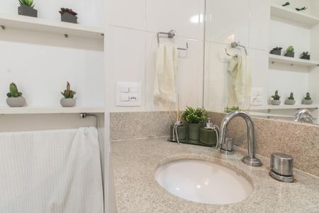 Apartamento à venda com 60m², 2 quartos e 1 vagaBanheiro Social 