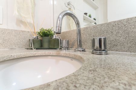 Apartamento à venda com 60m², 2 quartos e 1 vagaBanheiro Social 