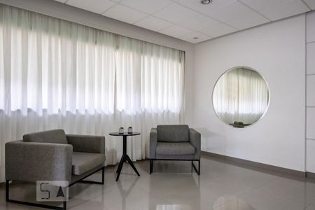 Apartamento à venda com 60m², 2 quartos e 1 vagaCondomínio - Hall 