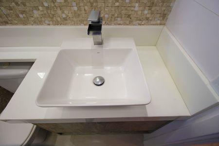 Apartamento para alugar com 84m², 2 quartos e 2 vagas Apartamento para alugar com 84m², 2 quartos e 2 vagasBanheiro da Suíte 2