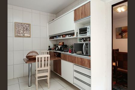 Casa à venda com 190m², 3 quartos e 2 vagasCozinha