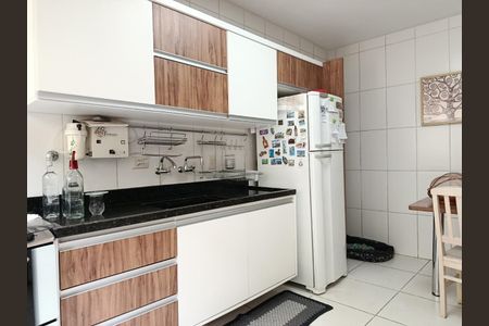 Casa à venda com 190m², 3 quartos e 2 vagasCozinha