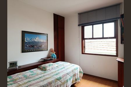 Casa à venda com 190m², 3 quartos e 2 vagasQuarto 1