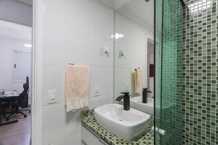 Apartamento à venda com 75m², 3 quartos e 2 vagas Apartamento à venda com 75m², 3 quartos e 2 vagasBanheiro Social